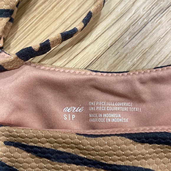 NWT Aerie animal print bathing suit full coverage Size Small - Picture 5 of 7